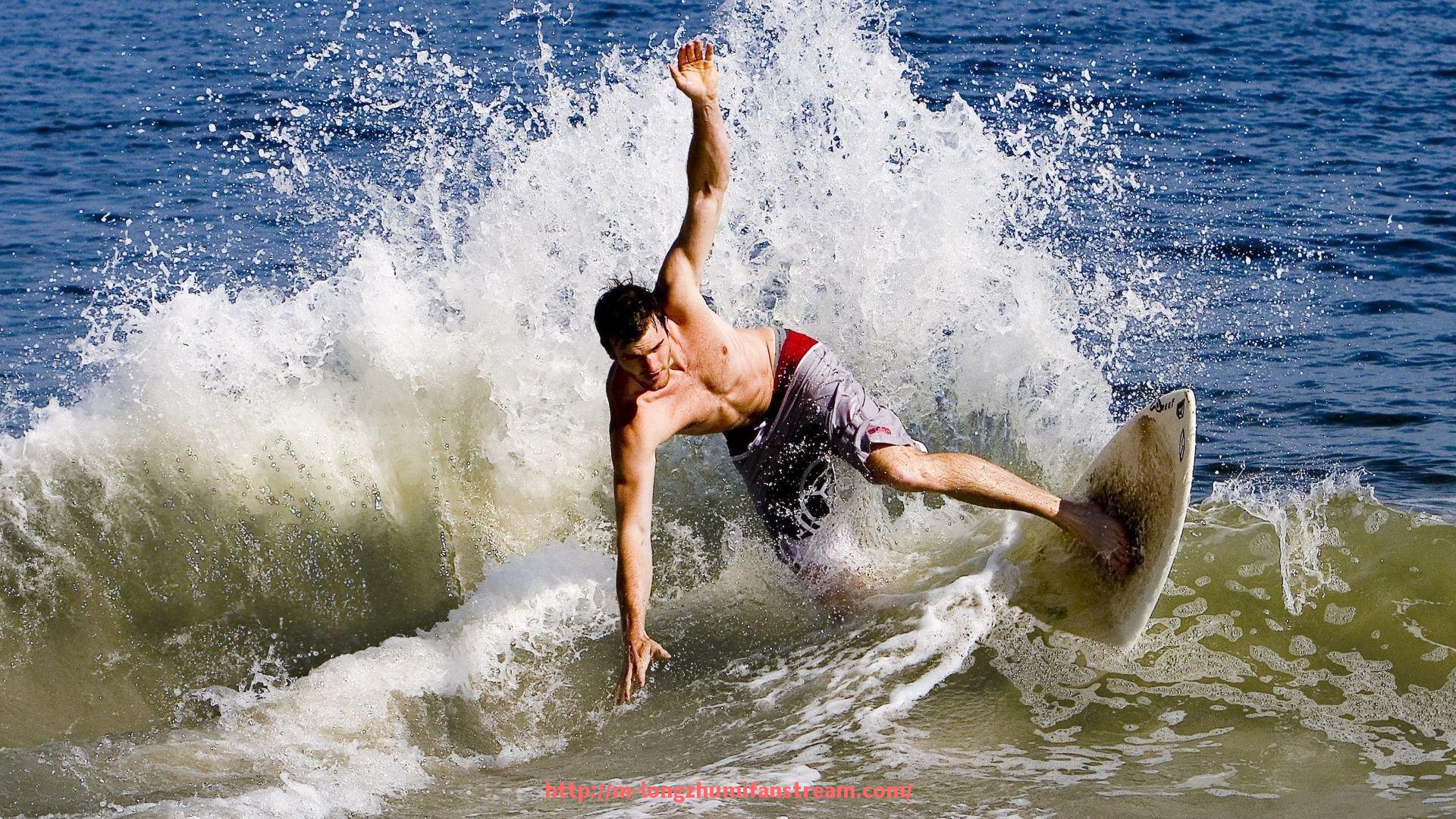 龙珠直播-前后摆动作中常用的健身器材类型及训练要点