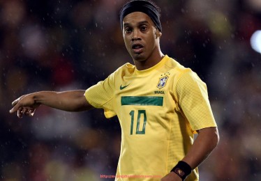 龙珠直播-深度解读世俱杯赛事赞助合作伙伴的选择与管理策略